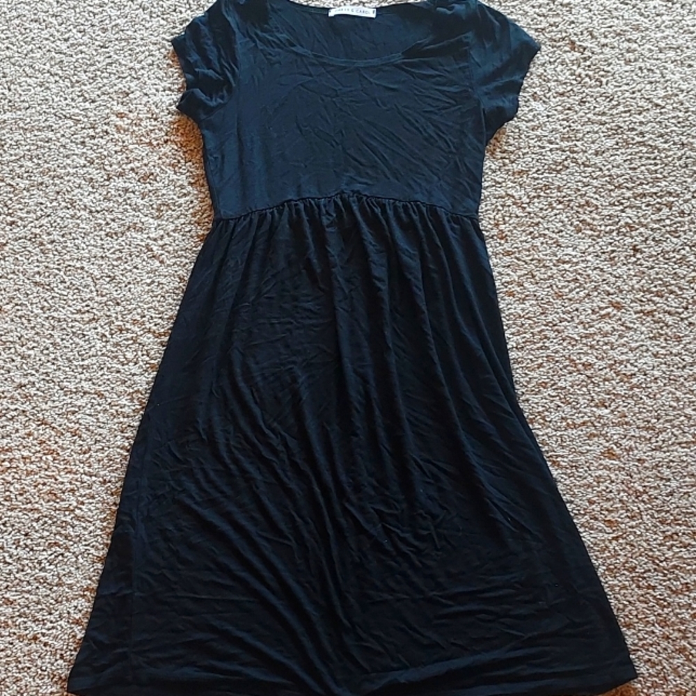 Bates Sister Boutique small black midi dress